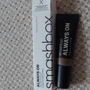 Smashbox Cream shadow